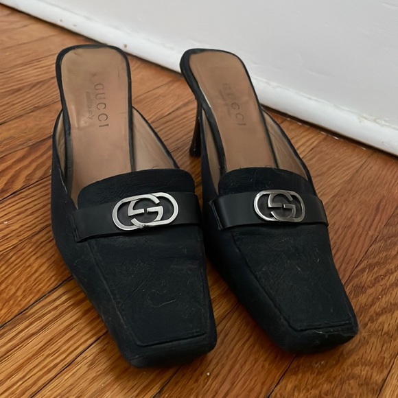 Authentic Gucci Shoes! Size7 - Picture 1 of 3